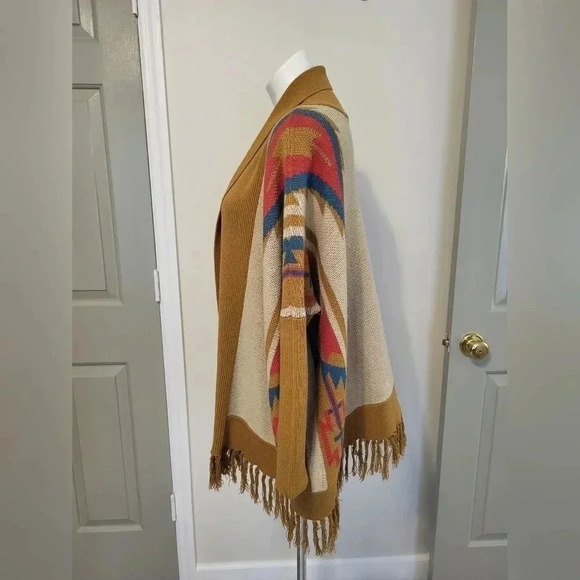 Urban Outfitters Ecote Aztec Open Front Fringe Details Sweater Cardigan(S) - Picture 5 of 12